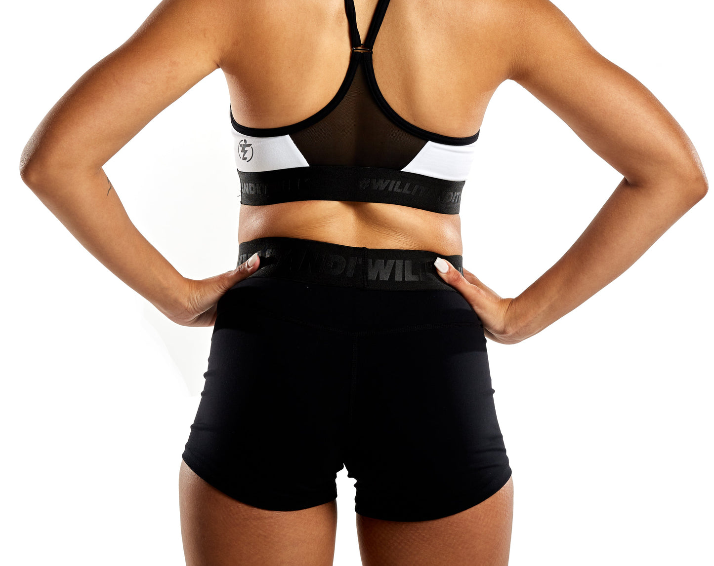 ELITE TRAINING SHORTS