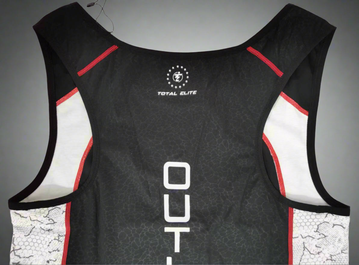 OUTLAST JADE SINGLET