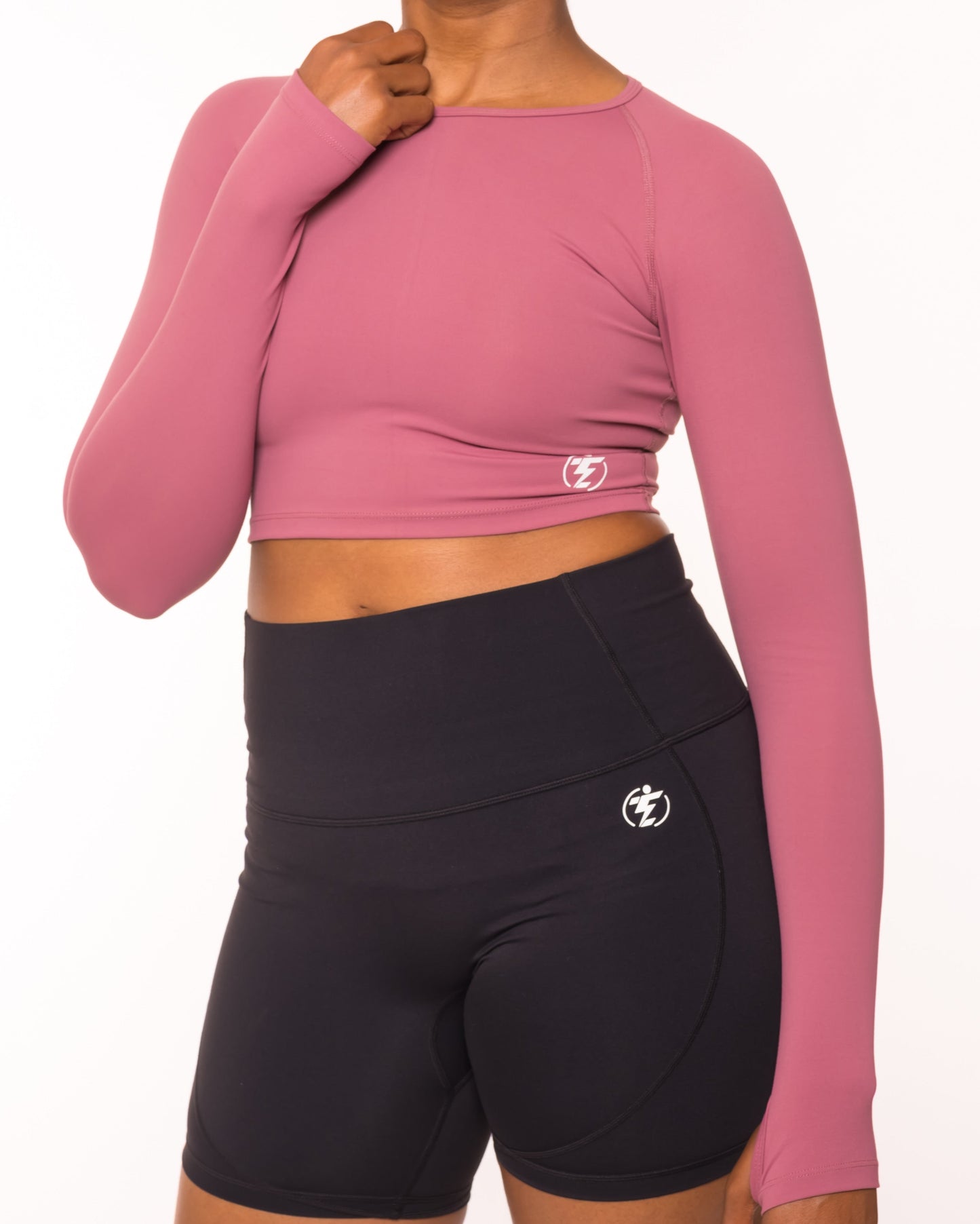 TRAINING LONG SLEEVE CROP