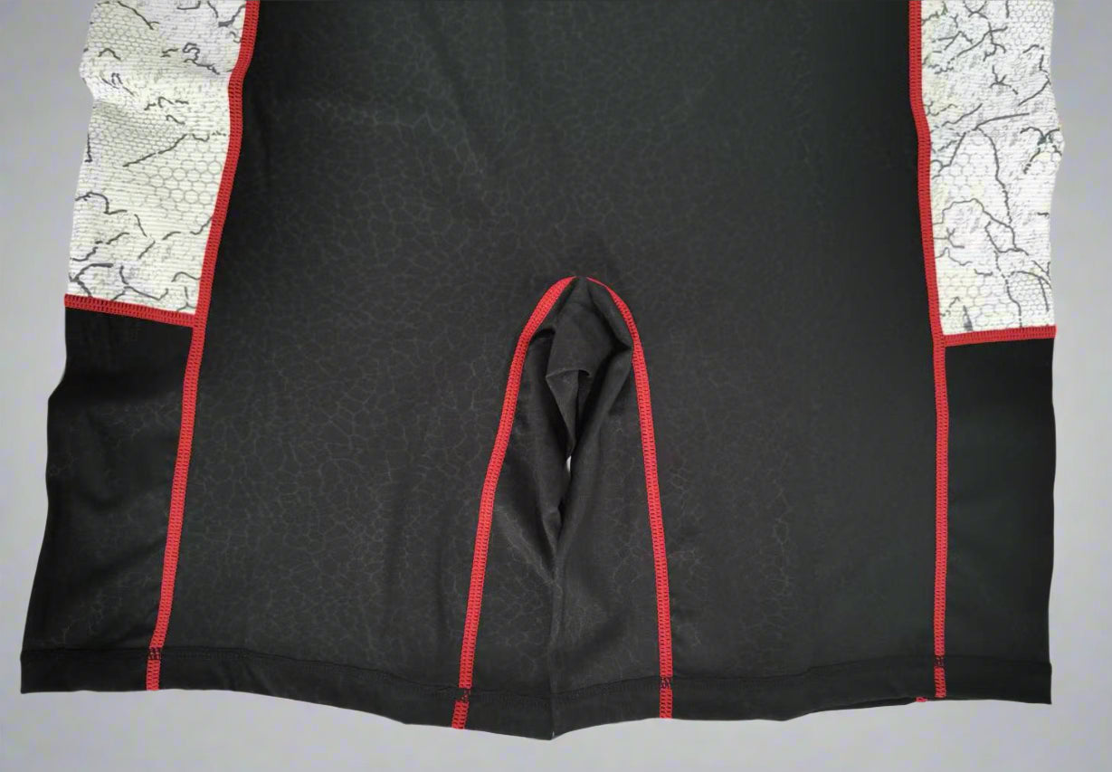 OUTLAST JADE SINGLET